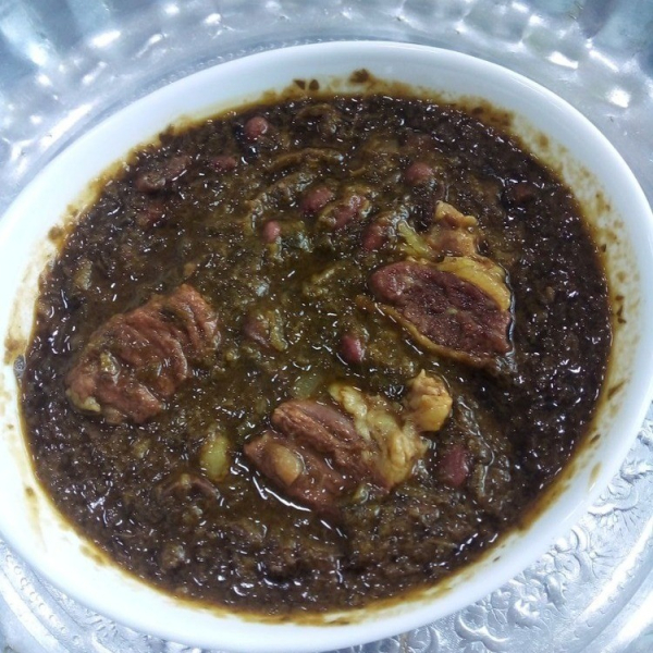 خورشت قورمه سبزی با برنج