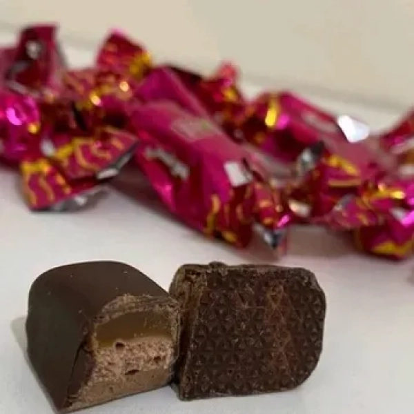 شکلات مونس